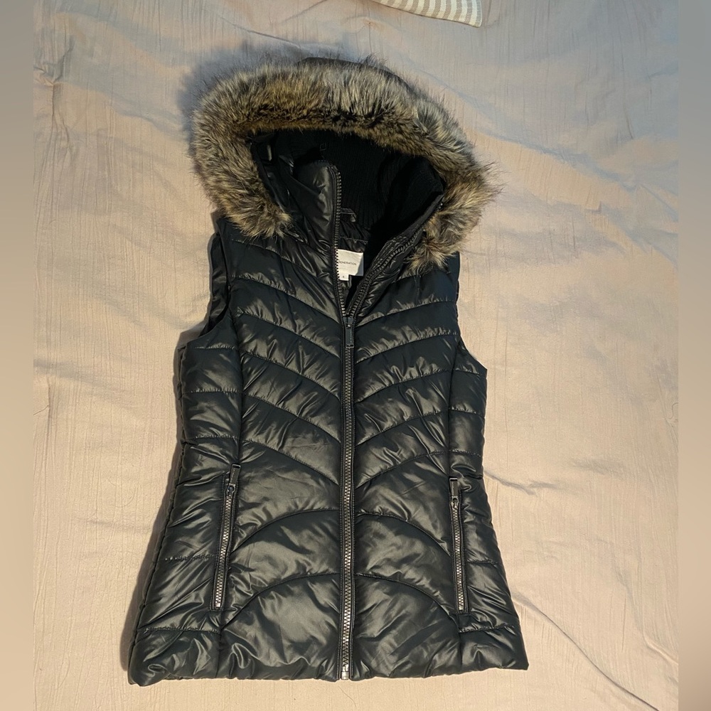 BCBG puffer vest